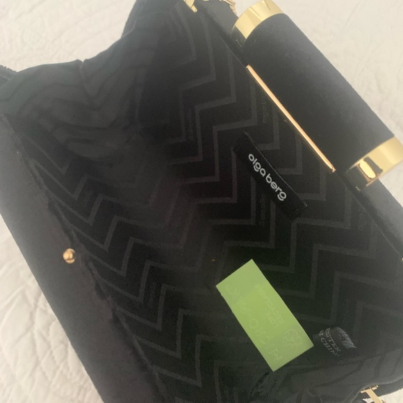 Black Velvet Olga Berg Gold Hardware Clutch - Brand New - Picture 3 of 7